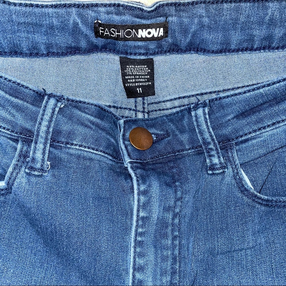 FASHION NOVA skinny jeans - Picture 5 of 5